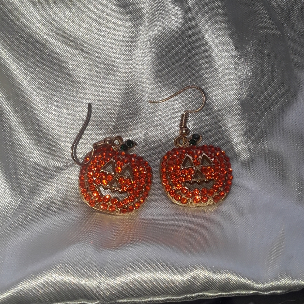 Orange crystal pumpkin earrings